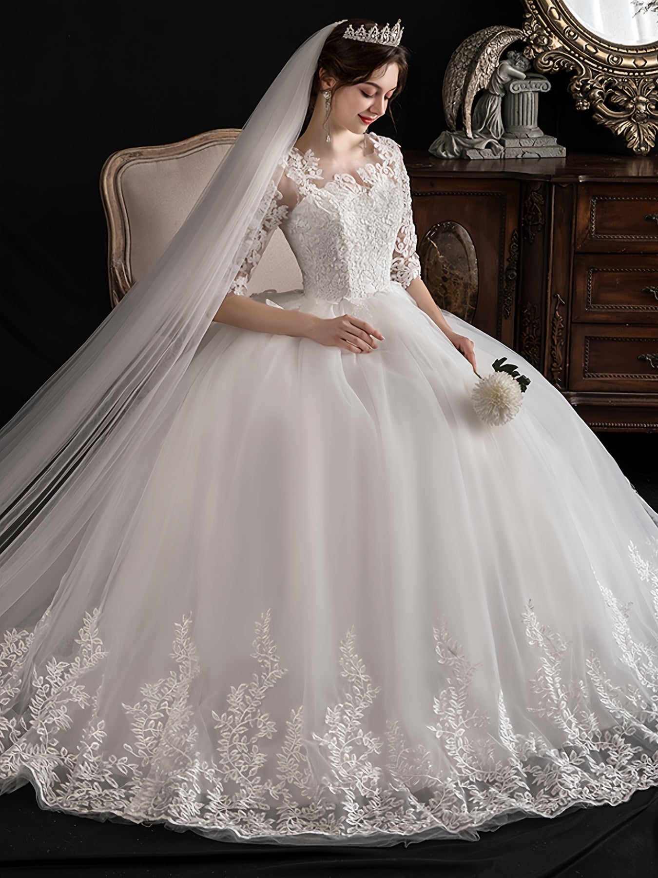 alalar-Plus Size - Plus Size, Plus Size -Line White Wedding Dress with Lace Embroidery -فستان عرس بحجم كبير