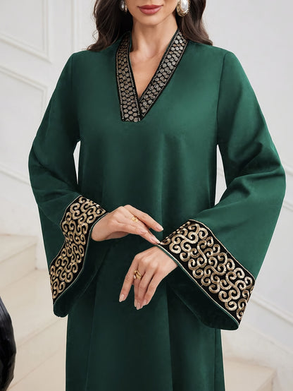 alalar-Elegant Black Abaya with Golden Embroidery-عباية سوداء بتطريز ذهبي