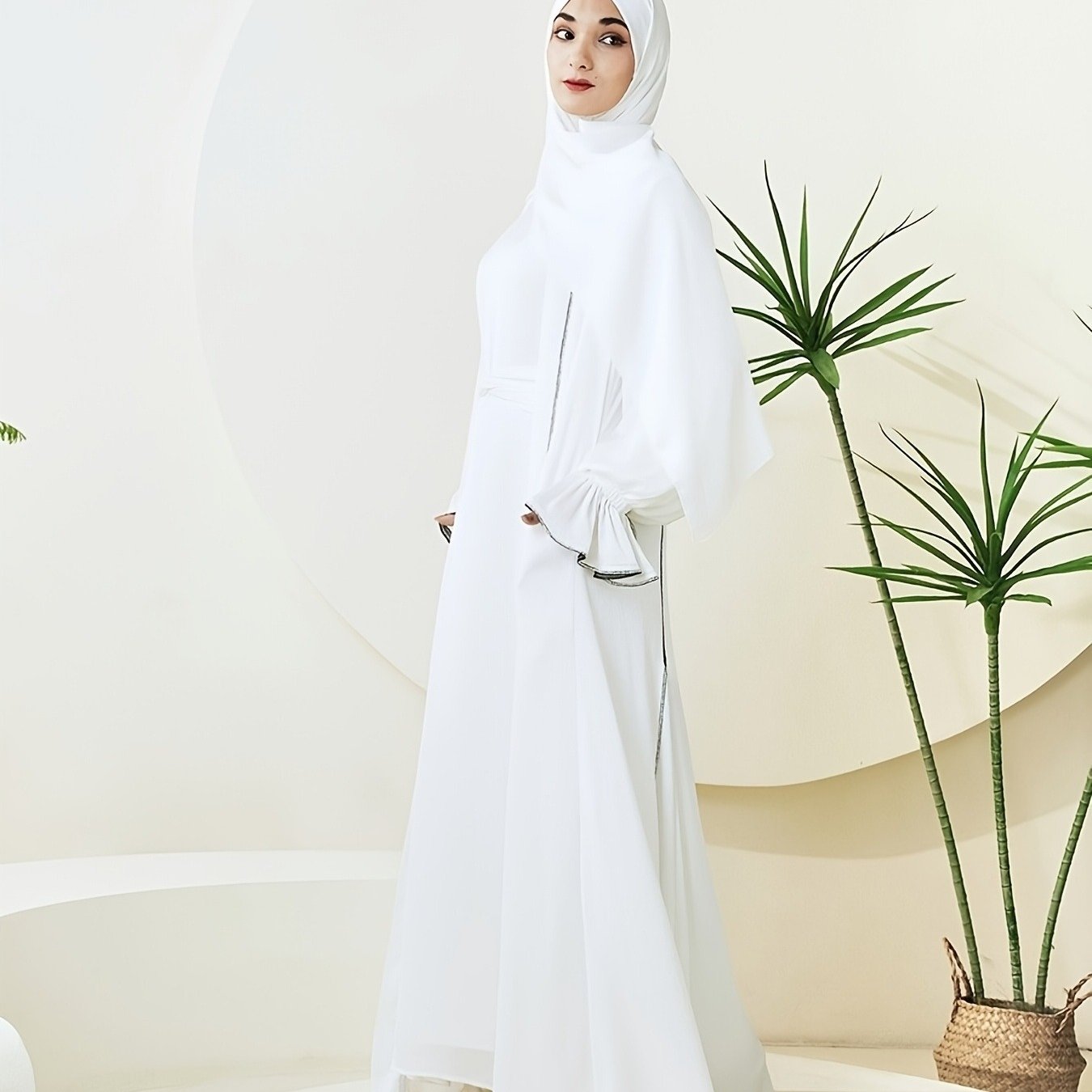 alalar | Premium Three-Piece Abaya Set – Long Robe with Sparkling Rhinestones