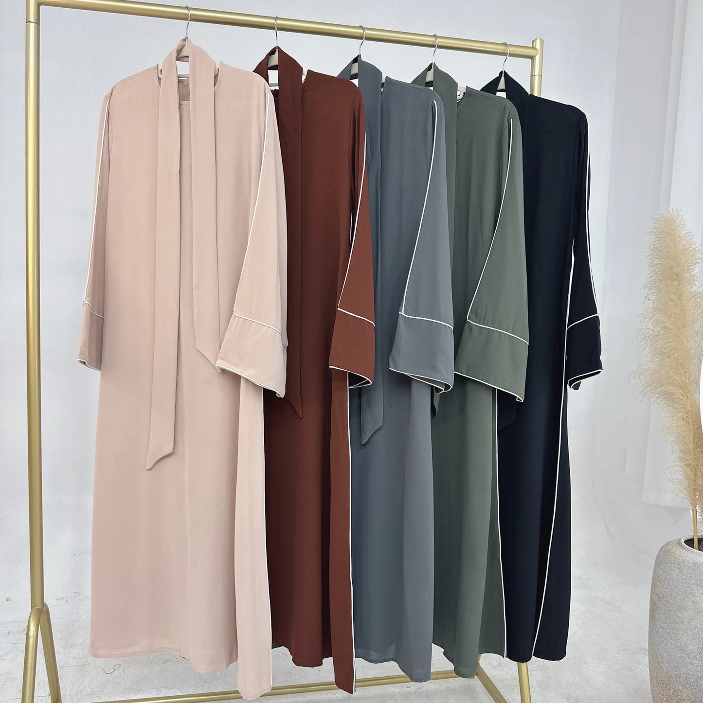 ALALAR | Velvet Abaya Dress – Luxury Dubai Modest Islamic Clothing for Women
