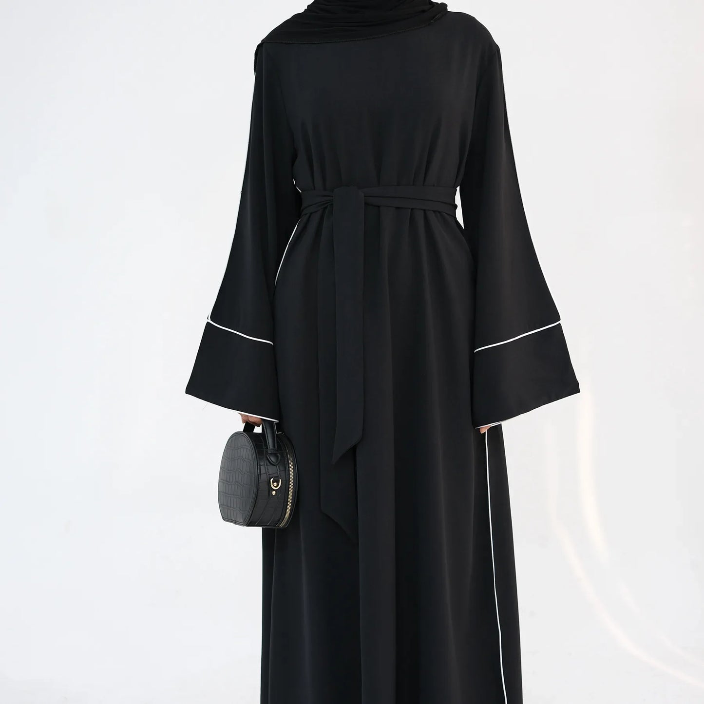 ALALAR | Velvet Abaya Dress – Luxury Dubai Modest Islamic Clothing for Women