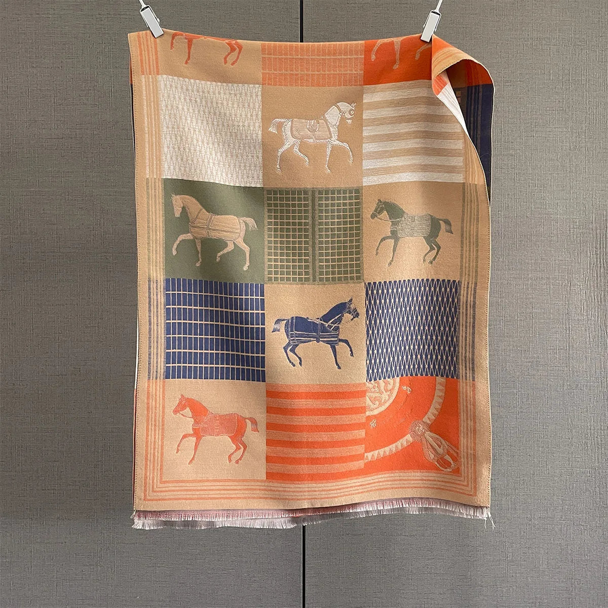 alalar | Luxury Winter Cashmere Scarf for Women – Ultra Soft & Warm