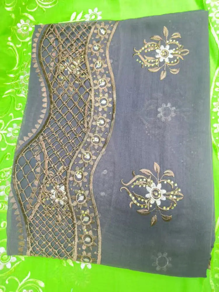 alalar | Luxury Embroidered Cotton Hijab Scarf – African & Dubai Style