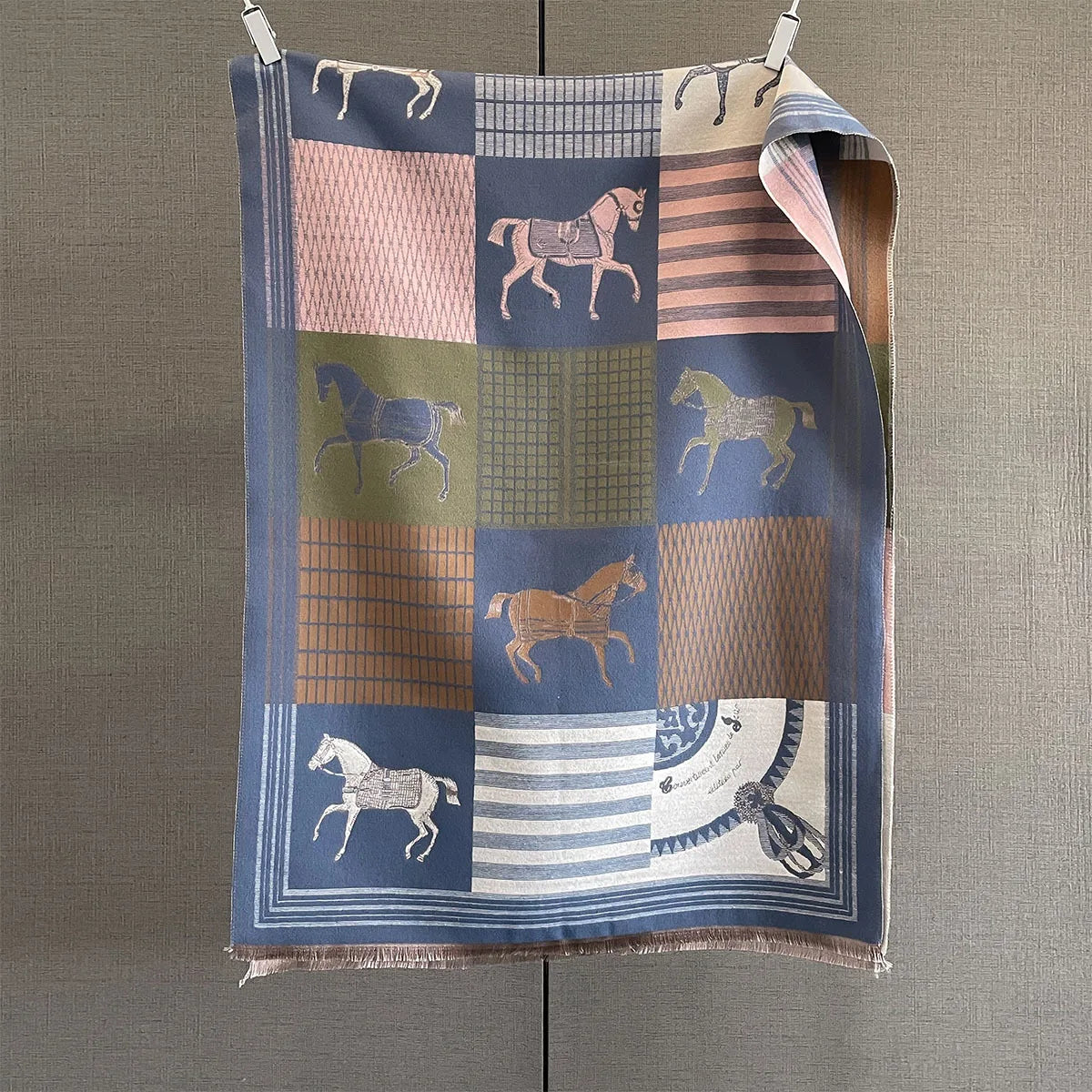 alalar | Luxury Winter Cashmere Scarf for Women – Ultra Soft & Warm