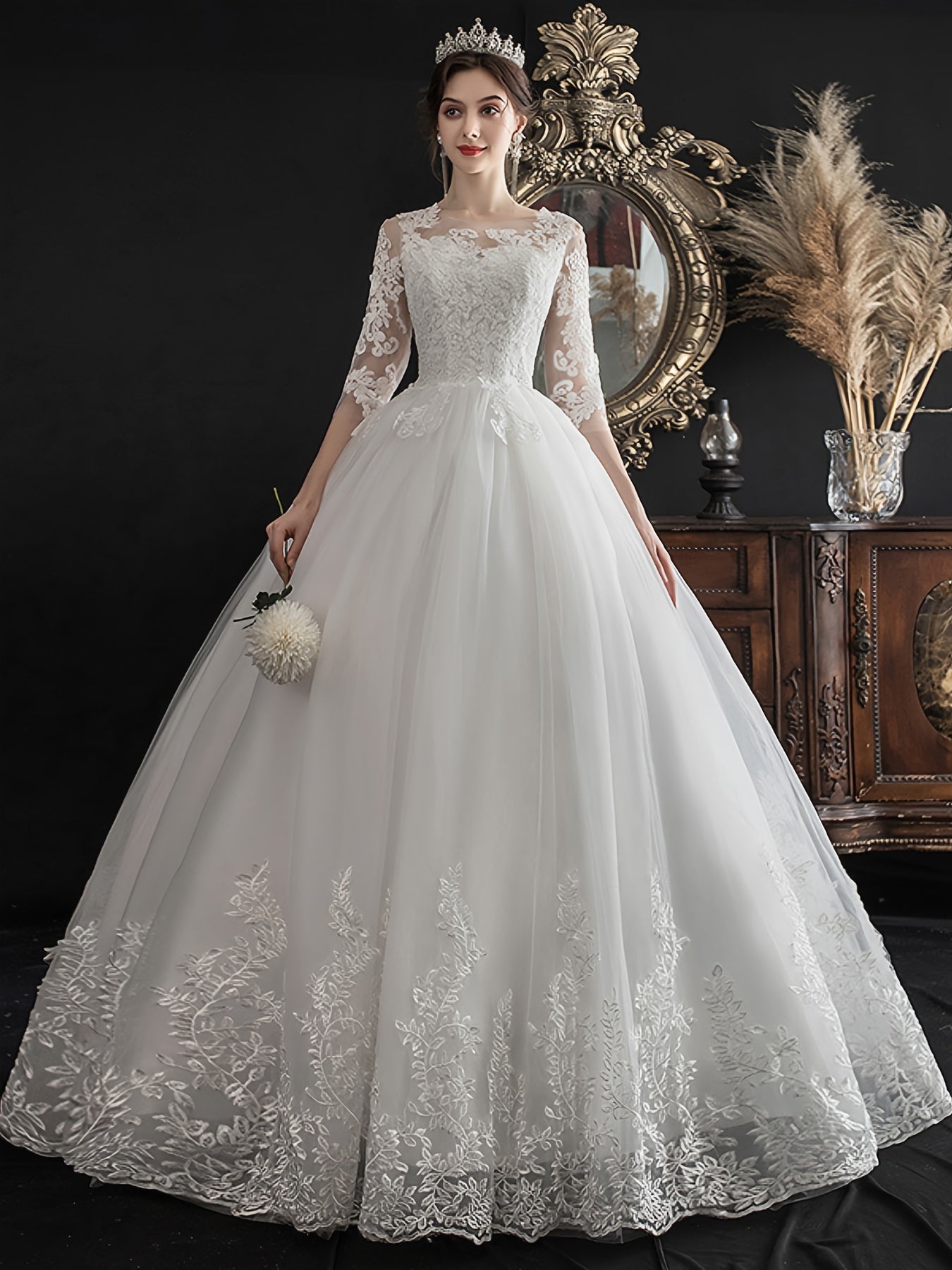 alalar-Plus Size - Plus Size, Plus Size -Line White Wedding Dress with Lace Embroidery -فستان عرس بحجم كبير