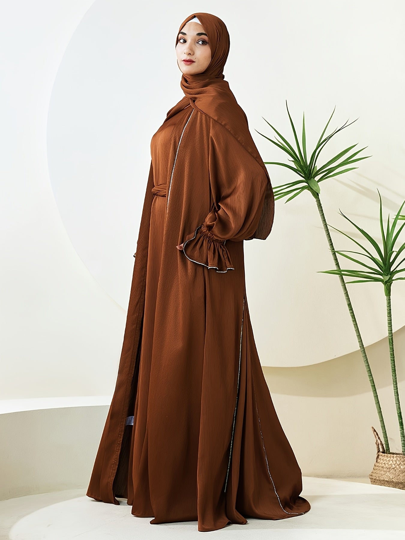 alalar | Premium Three-Piece Abaya Set – Long Robe with Sparkling Rhinestones
